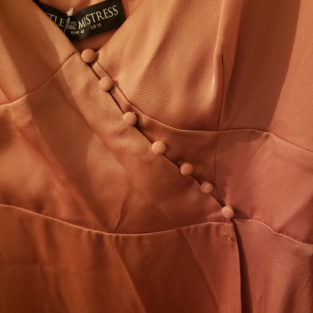 Dress - Picture 2 of 4